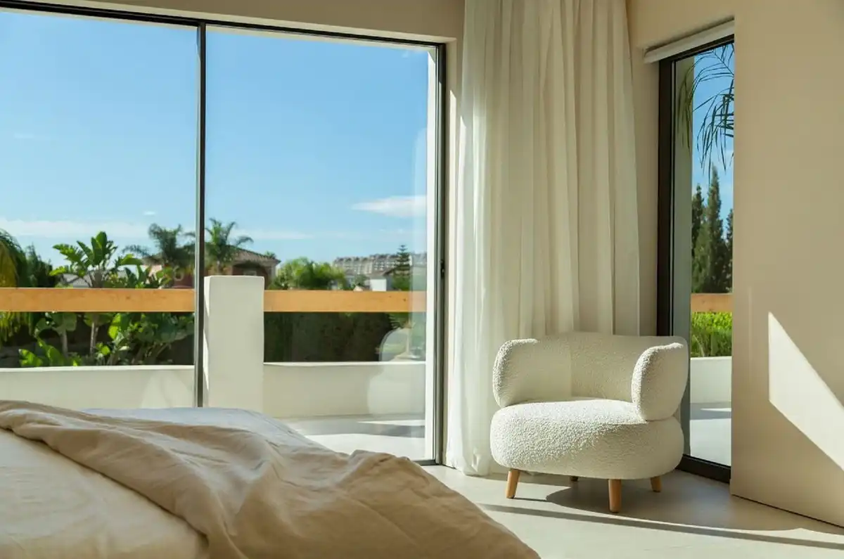 Chalet con piscina en venta en Nueva Andalucía, imagen 4