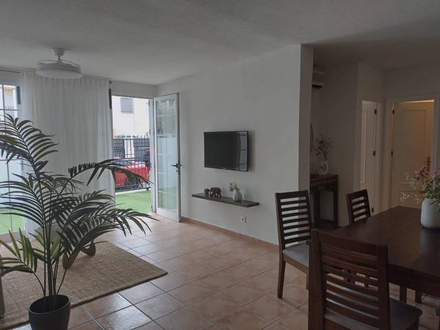 Casa-chalet en Venta en Calle Costa Dorada en El Mojón - Las Salinas