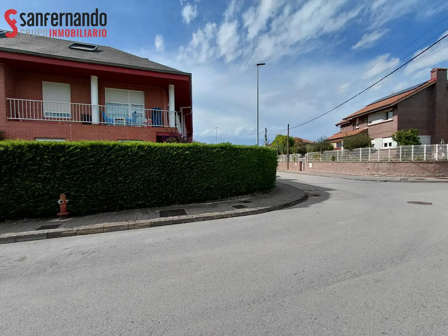 Exterior view of Ground floor for sale in Renedo