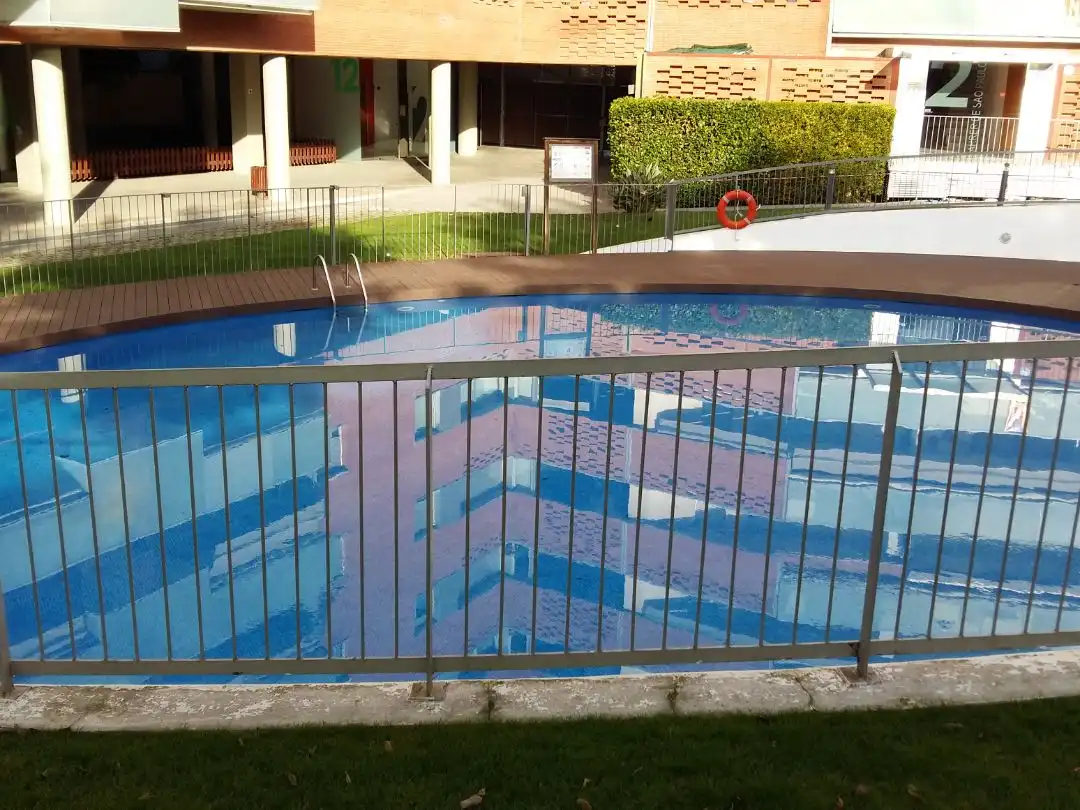 Swimming pool of Duplexes for sale in  Barcelona Capital  with Air Conditioner and Terrace