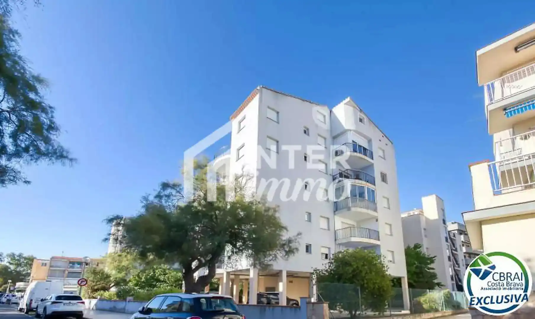 Exterior view of Flat for sale in Roses  with Air Conditioner and Terrace