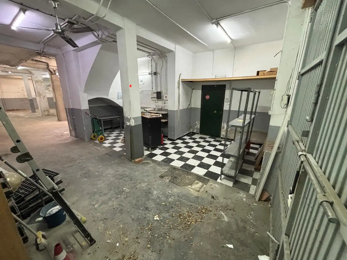 Gewerbefläche zum Verkauf in Calle José María de Pereda, imagen 19