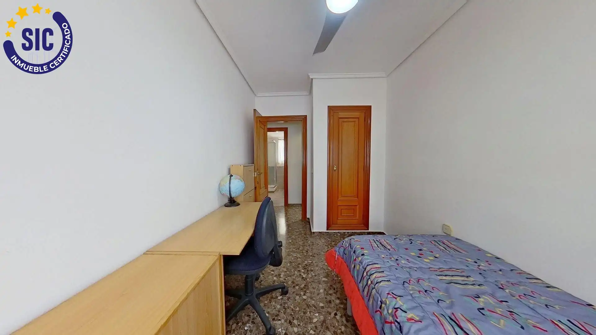 Habitación de Piso en venta en Valencia con Aire acondicionado, Calefacción y Balcón