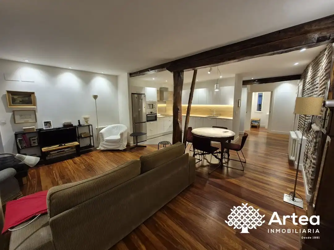 Piso con terraza en venta en Kapelagile Kalea