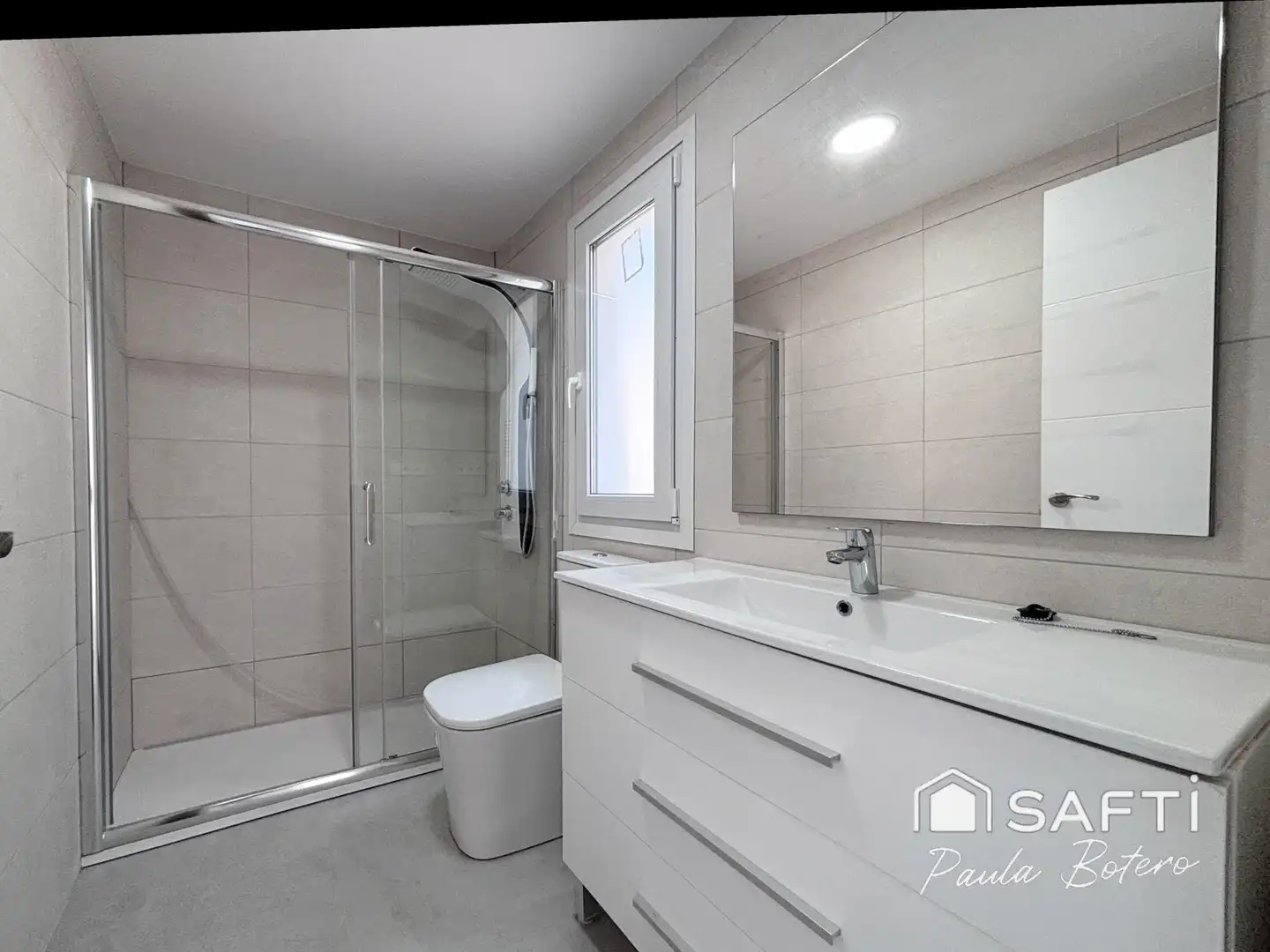 Baño de Casa o chalet de alquiler en Sitges con Aire acondicionado, Calefacción y Terraza
