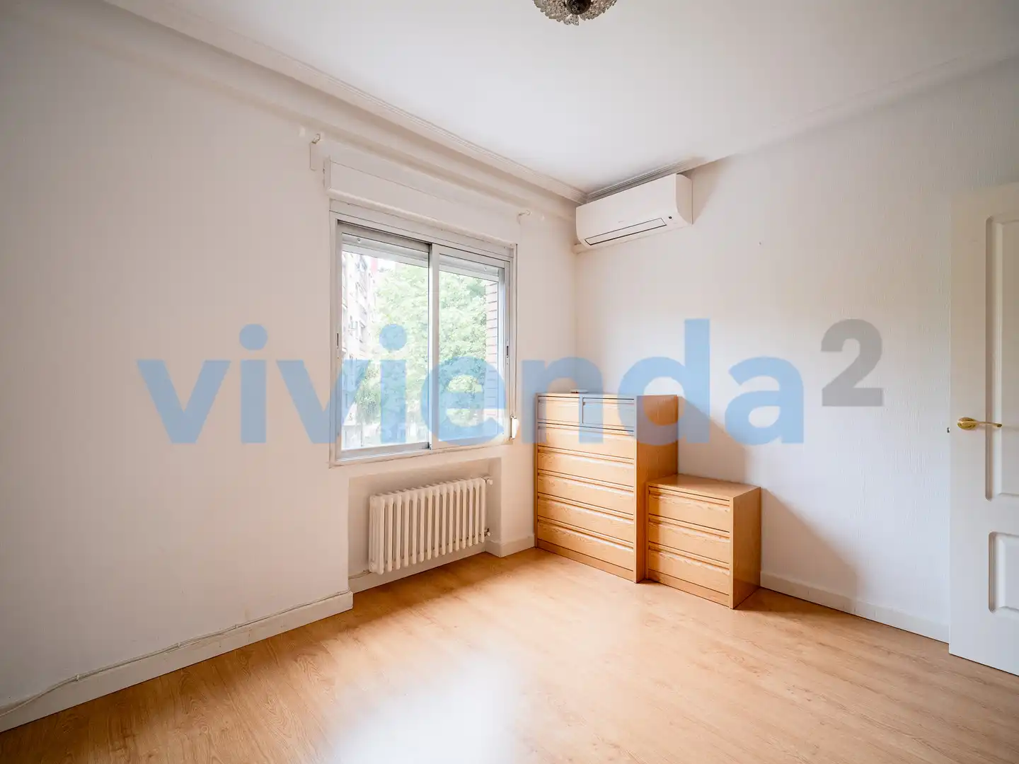 Schlafzimmer von Wohnung zum Verkauf in Madrid mit Klimaanlage, Heizung und Schwimmbad