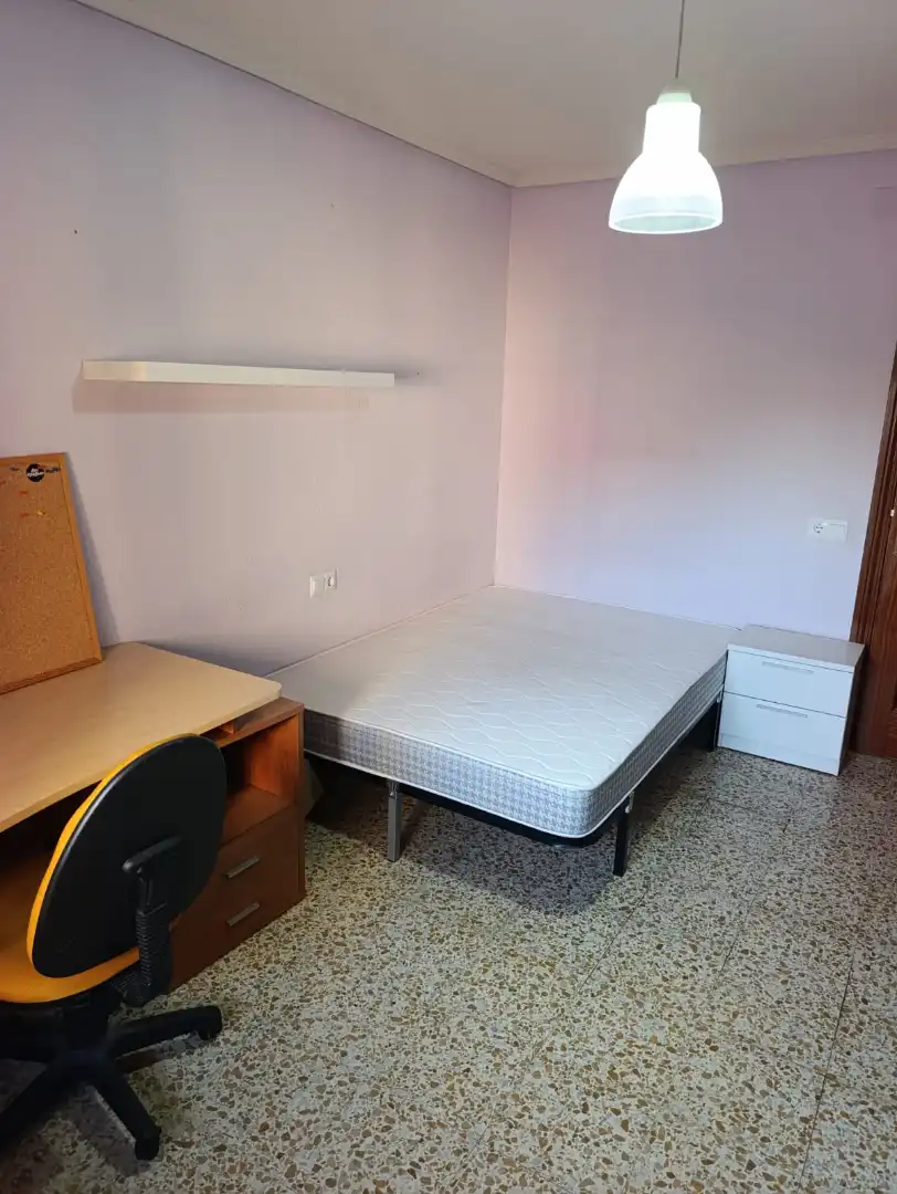 Bedroom of Flat for rent in San Bernardo - Carmelitas - Campus