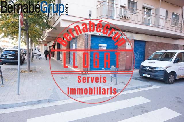 Local comercial en Alquiler en Carrer Ausiàs March, 3 en Font Verda
