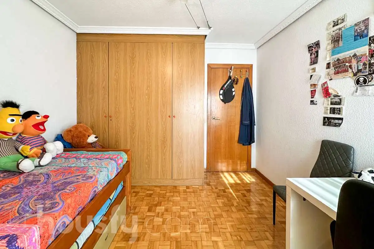 Detached homes for sale in Calle del Grabado, Sector 3