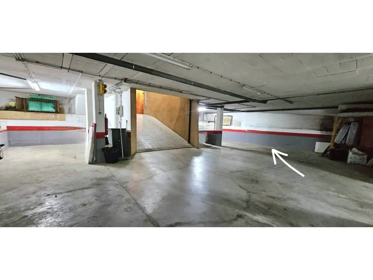 Parkplatz von Garage zum Verkauf in Esporles