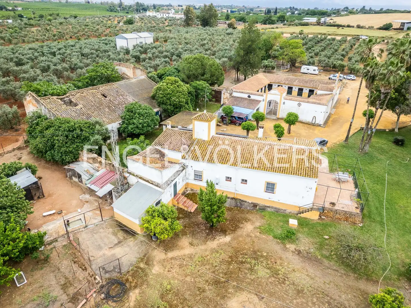 Casa rústica amb terrassa en venda a Mairena del Alcor, imagen 10