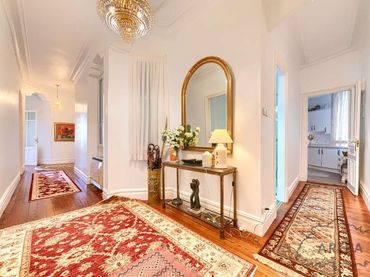 Flat with balcony for sale in Barroeta Aldamar Kalea