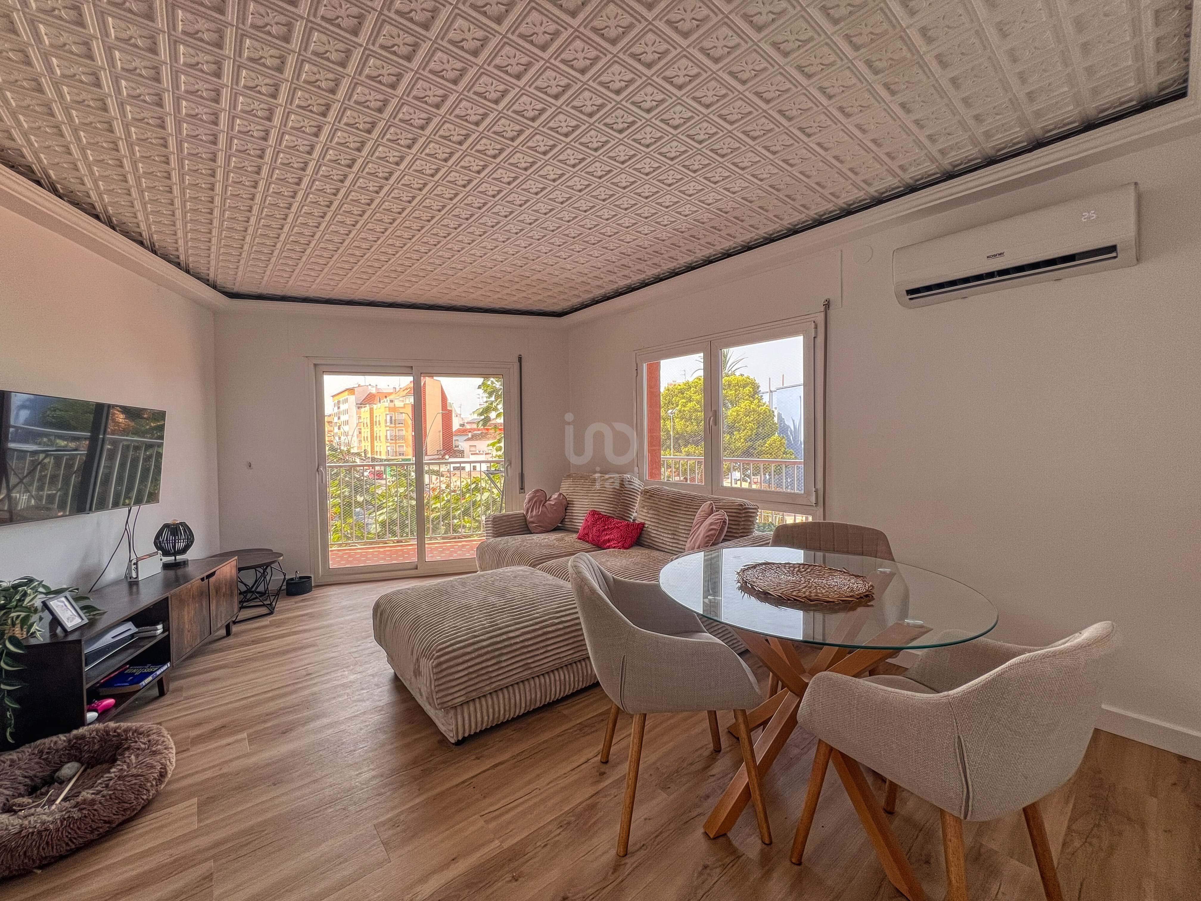 Sala d'estar de Pis en venda en Dénia amb Aire condicionat, Calefacció i Terrassa