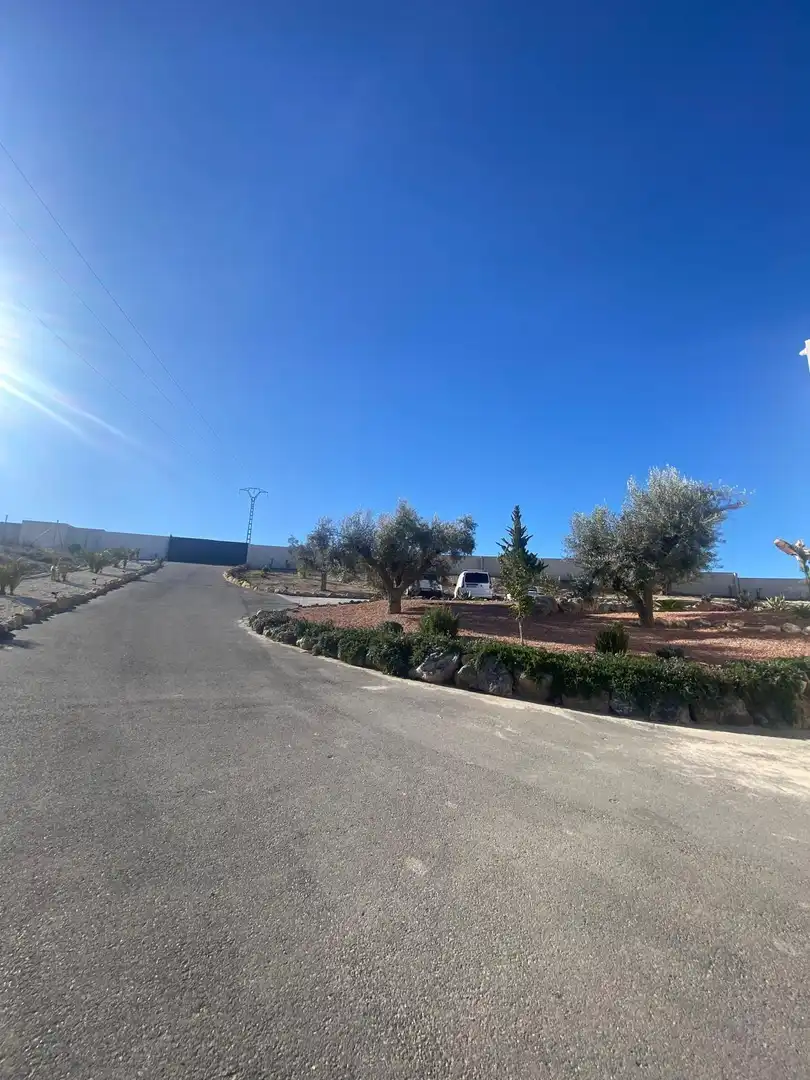 Casa o xalet en venda en Elda amb Aire condicionat, Jardí privat i Terrassa