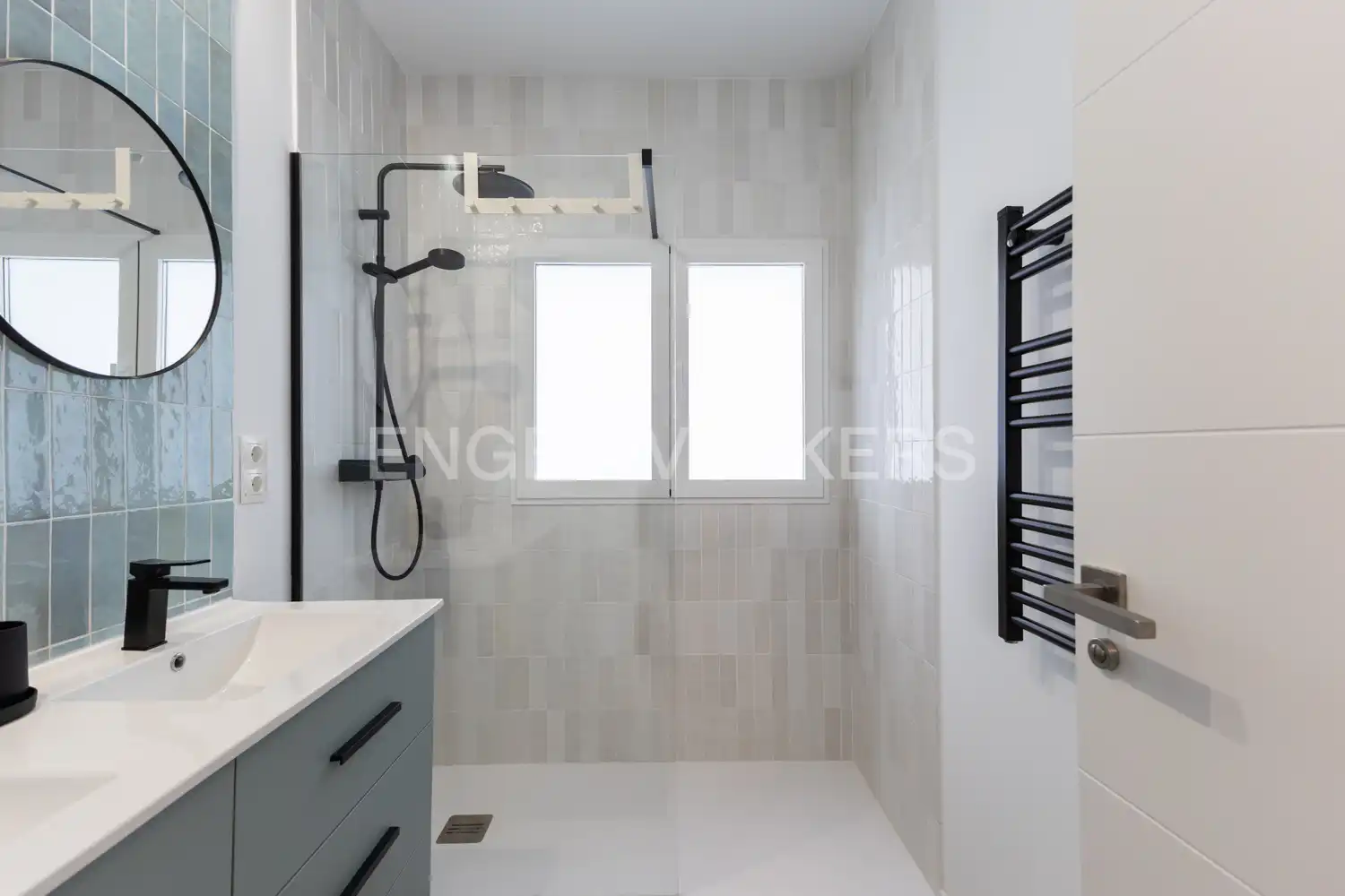 Baño de Piso de alquiler en Valencia con Aire acondicionado, Calefacción y Terraza