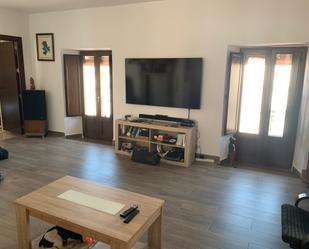Sala d'estar de Casa o xalet en venda en Vélez-Málaga amb Aire condicionat, Terrassa i Traster