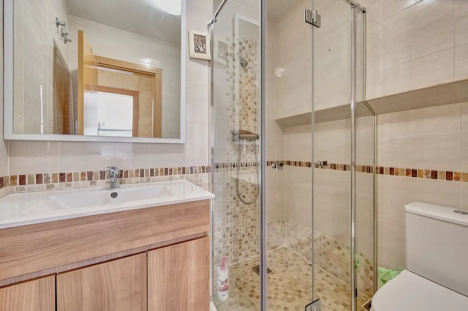 Bathroom of Detached homes for sale in Beriáin, Navarra