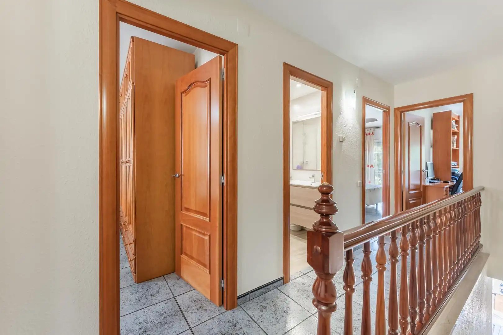 Casa adosada en venta en Montmeló con Terraza