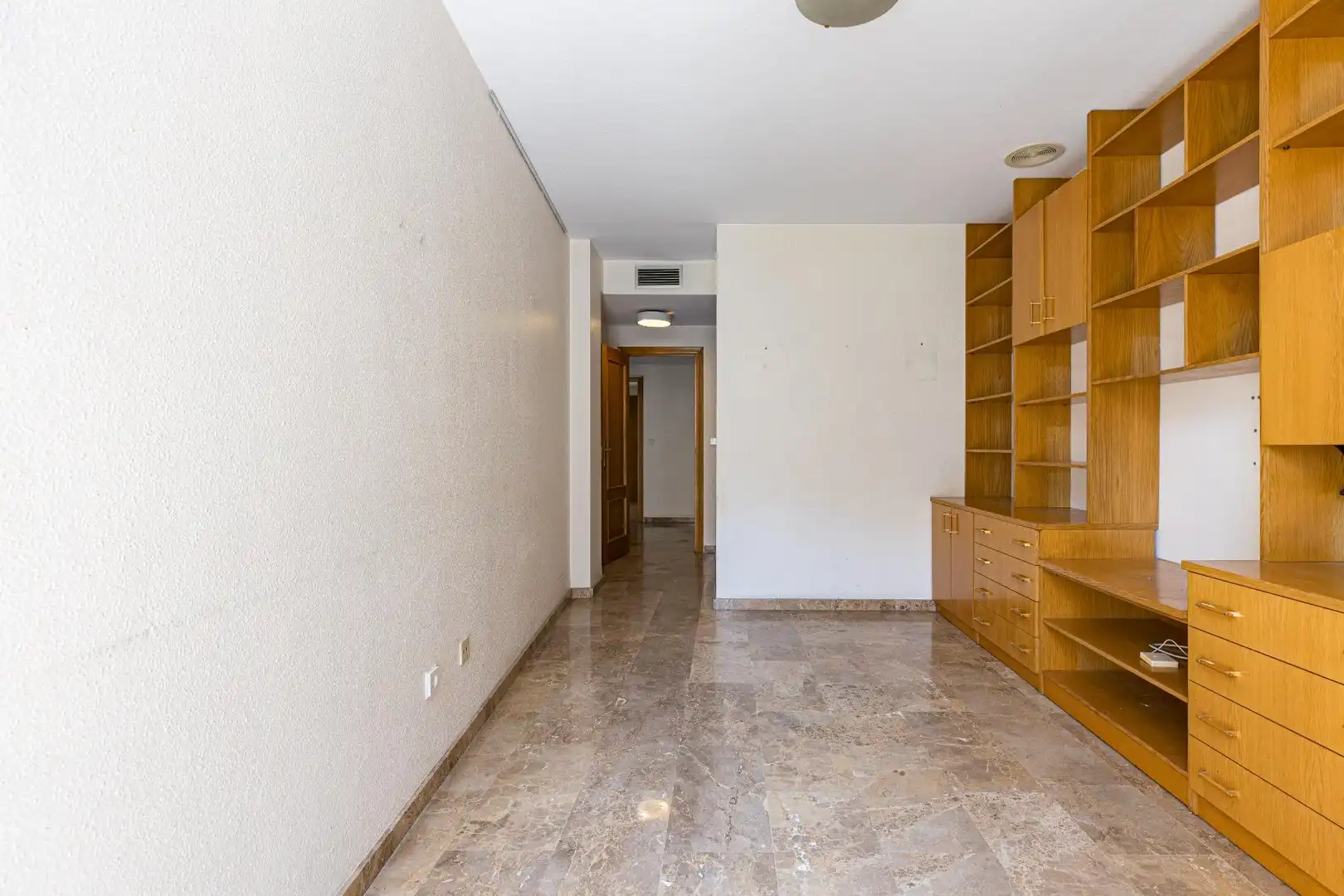 Flat for sale in Murcia  with Air Conditioner, Storage room and Balcony