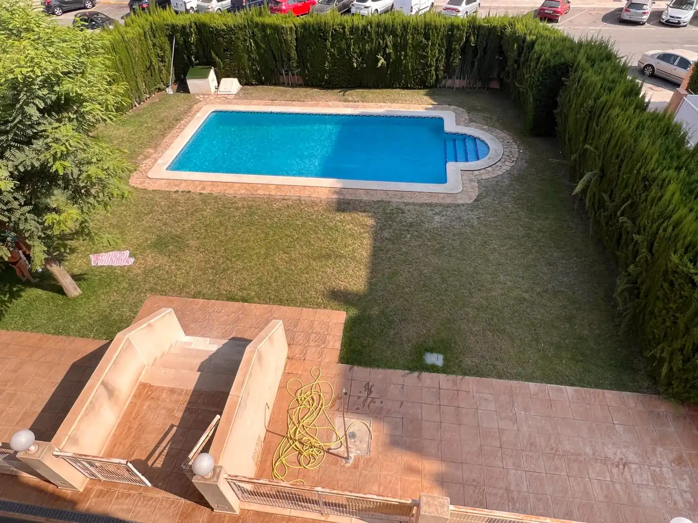 Piscina de Pis de lloguer en Elche / Elx amb Moblat, Balcó i Piscina comunitària