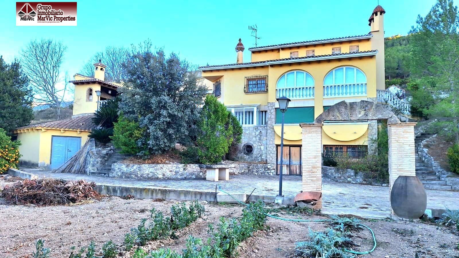 Exterior view of House or chalet for sale in Carrícola  with Air Conditioner, Terrace and Alarm