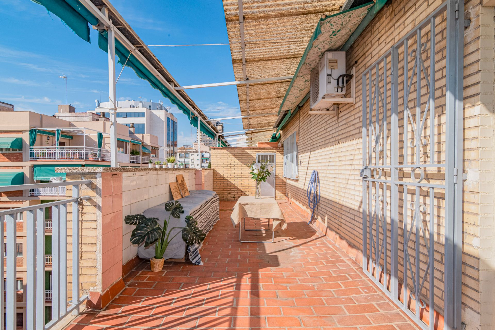 Terrassa de Àtic en venda en  Granada Capital amb Calefacció i Terrassa