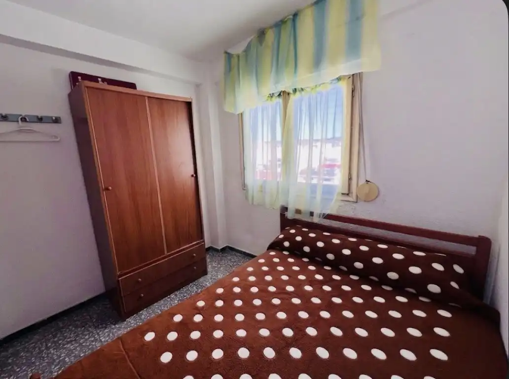 Habitación de Piso en venta en Santa Pola con Aire acondicionado y Balcón