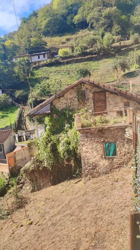 Vista exterior de Casa o chalet en venta en Aller con Balcón