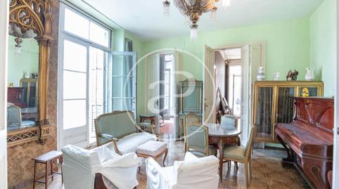 Foto 2 de Pis en venda a La Rambla, Dreta de l'Eixample, Barcelona