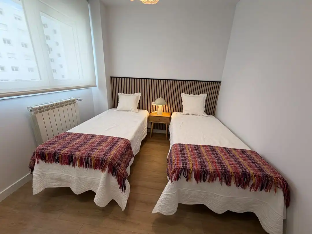 Habitación de Piso de alquiler en Vitoria - Gasteiz con Calefacción, Terraza y Trastero