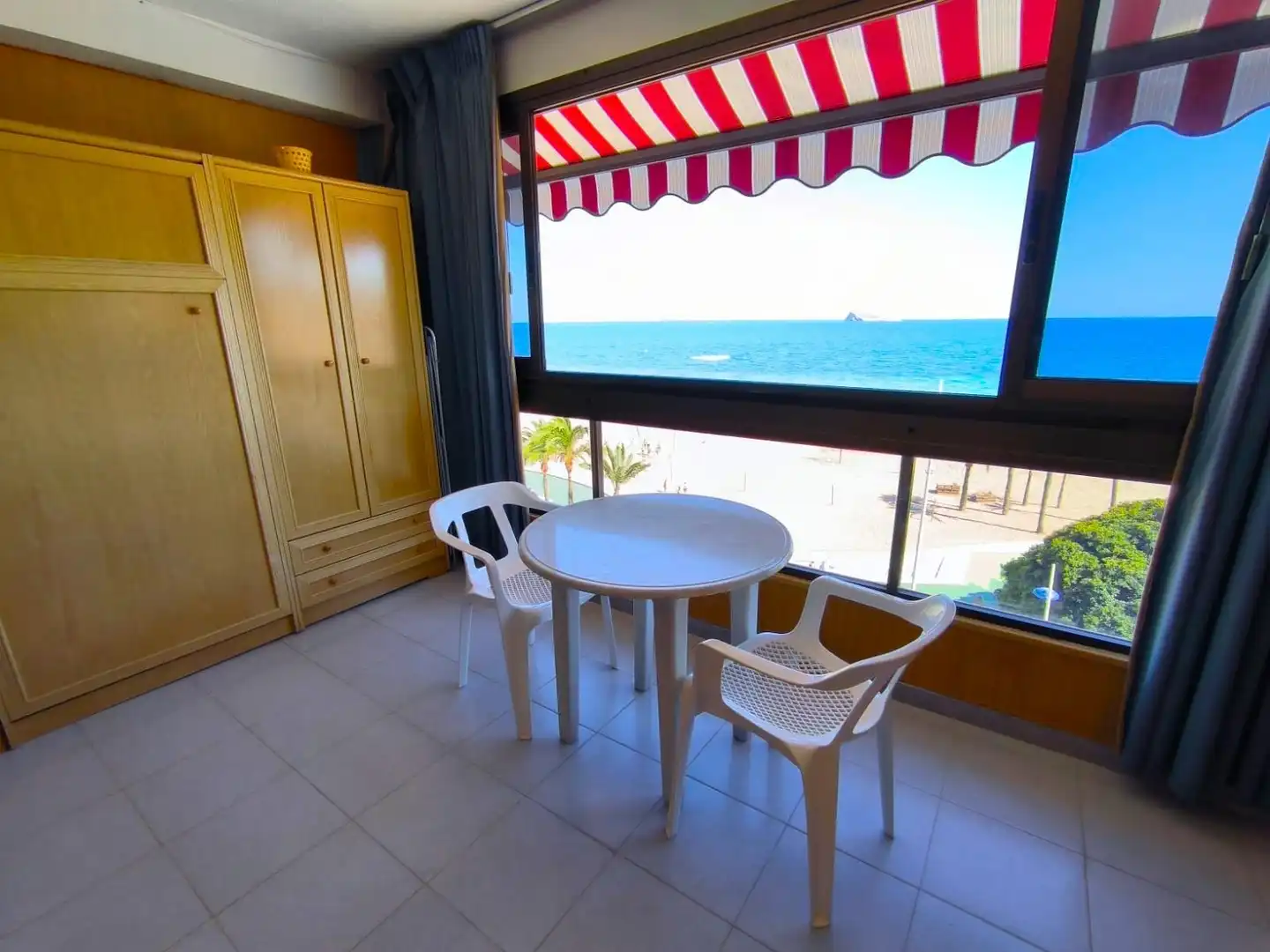Apartament de lloguer a Playa Poniente