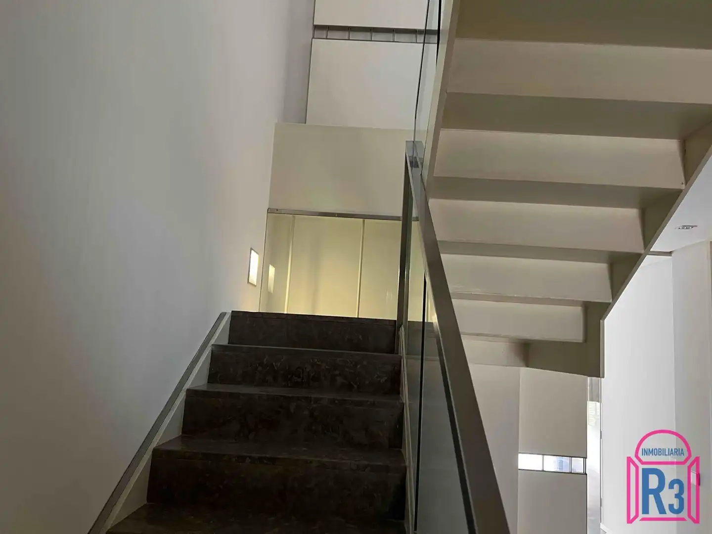 Wohnung zum Verkauf in León Capital  mit Heizung, Terrasse und Abstellraum