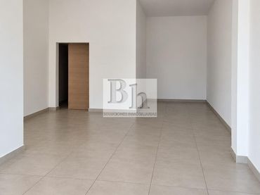Local comercial en alquiler en Carretera de Cádiz