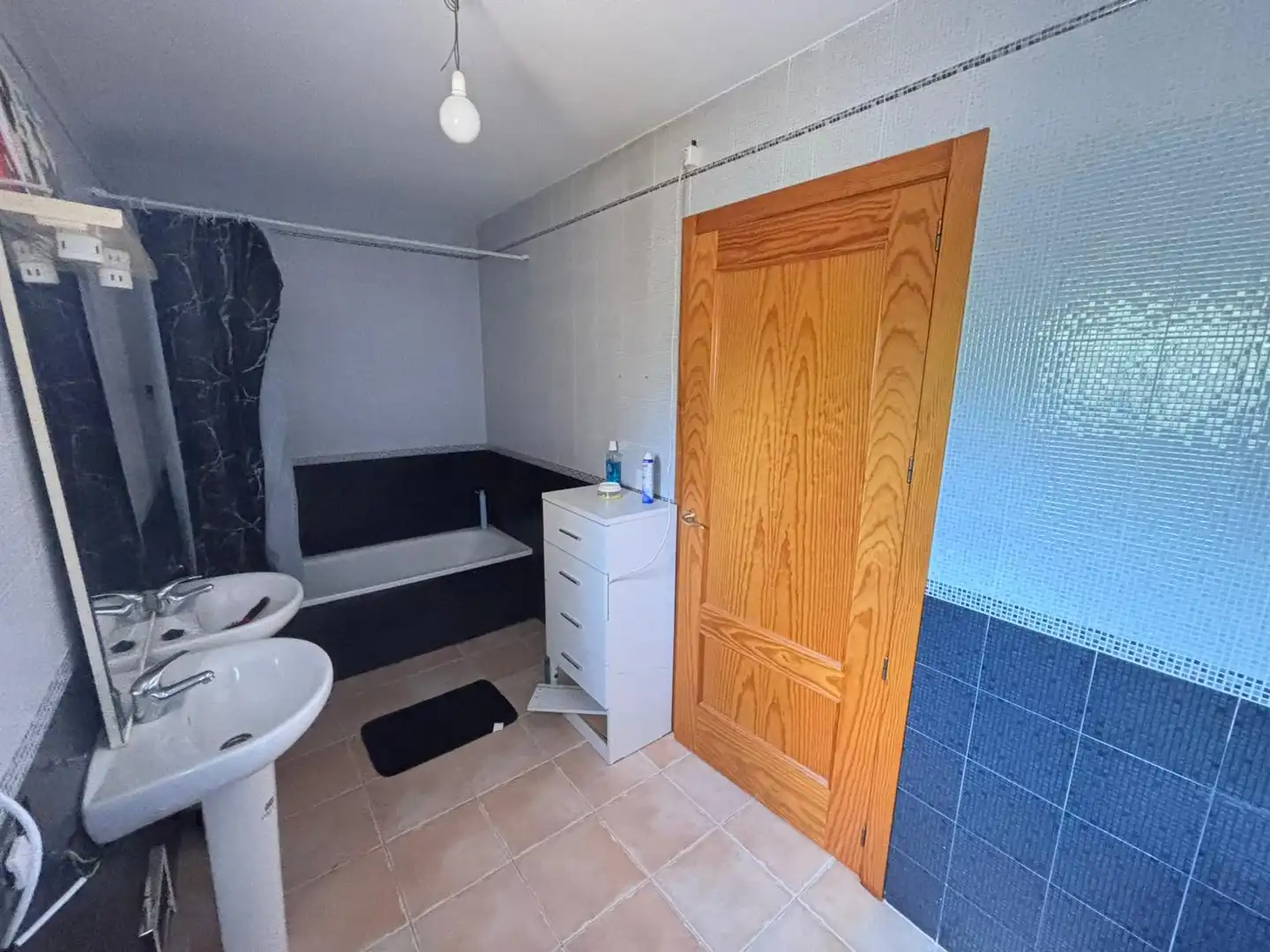Bany de Casa o xalet en venda en Mérida amb Aire condicionat, Jardí privat i Traster