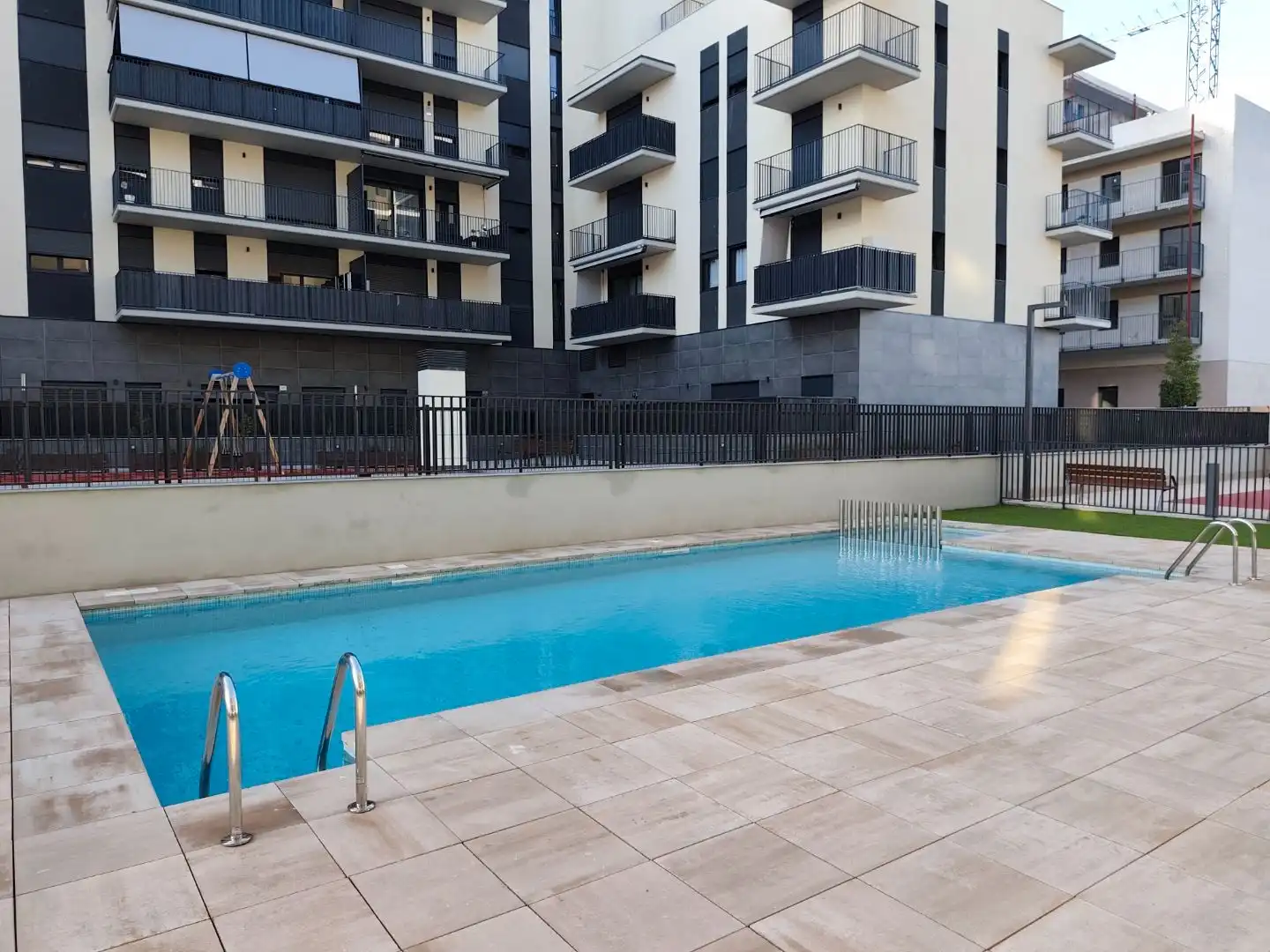 Swimming pool of Flat for rent in Torre-roja-Campreciós