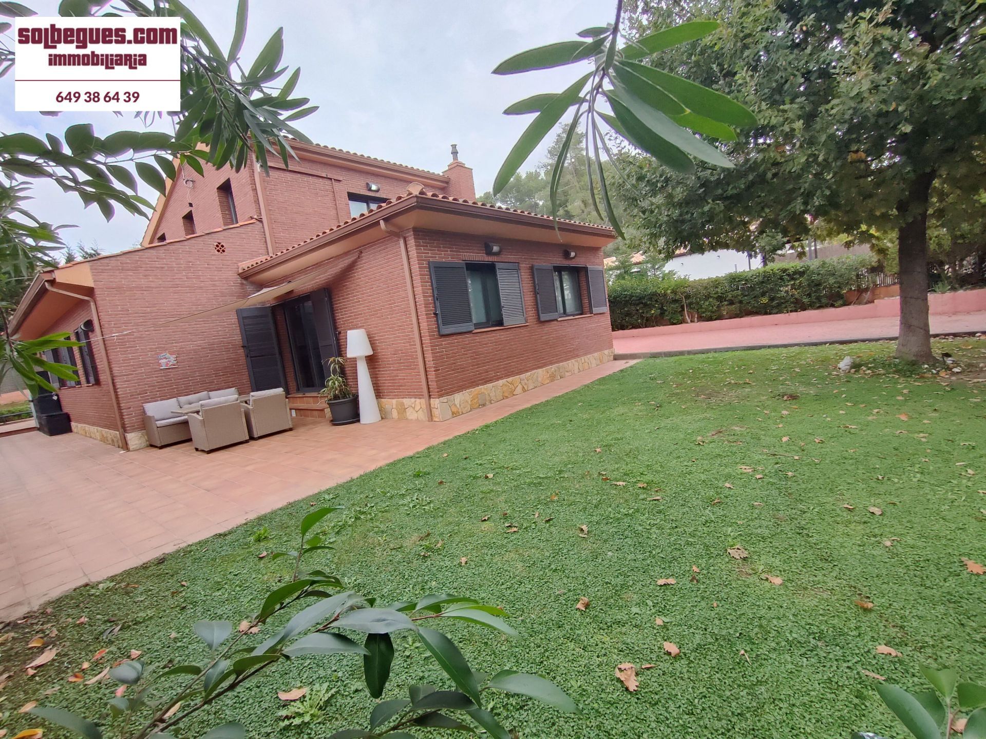 Jardín de Casa o chalet en venta en Begues con Aire acondicionado, Calefacción y Jardín privado