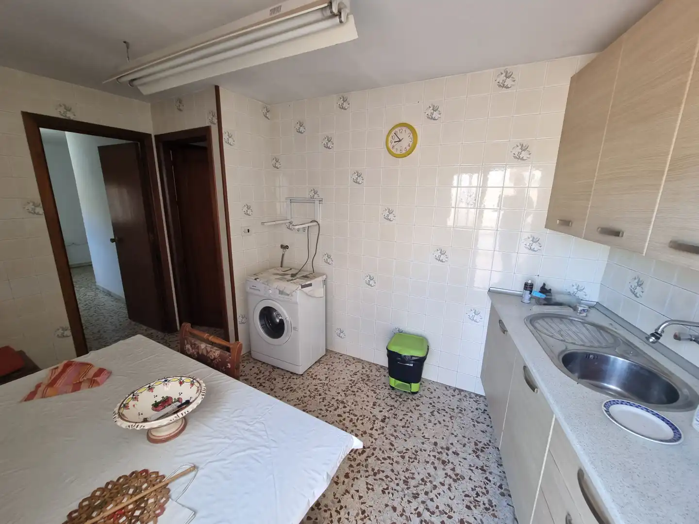 Cuina de Casa o xalet en venda en Almería amb Jardí privat, Terrassa i Moblat