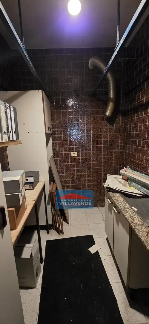 Business premises for sale in Cangas pueblo, imagen 4