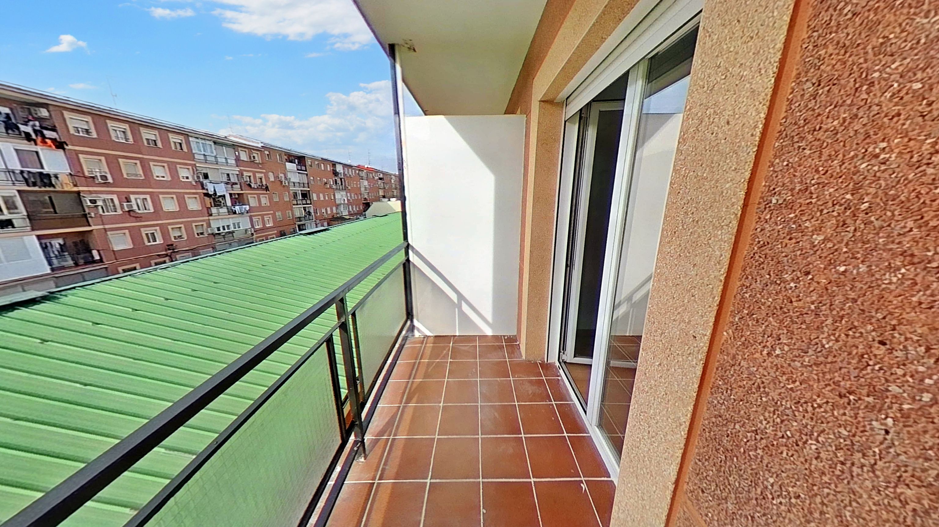 Terrassa de Pis de lloguer en Getafe amb Calefacció, Moblat i Forn