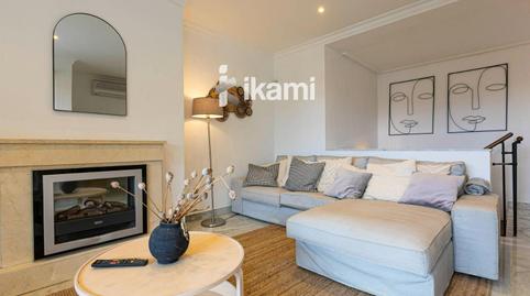 Foto 3 de Dúplex en venda a Los Naranjos, Marbella