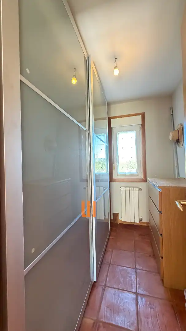 Bathroom of Houses for sale in Miño  with Heating, Private garden and Parquet flooring