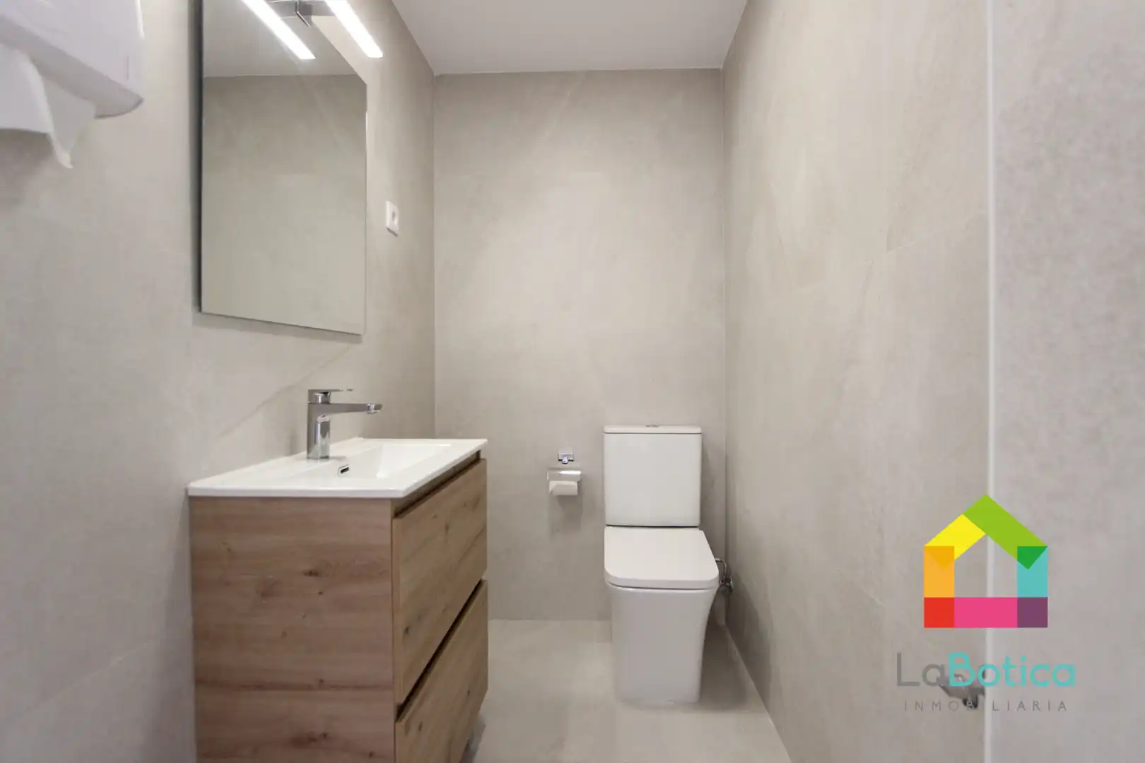 Office space with lift to rent in Buenavista - Valparaíso - La Legua, imagen 10