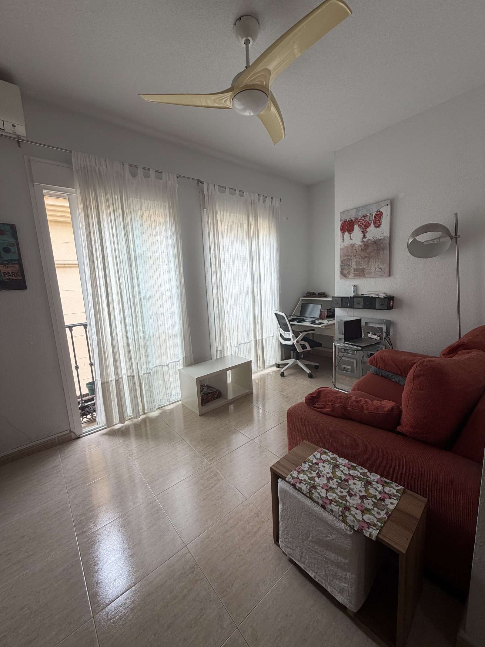 Living room of Apartment for share in Málaga Capital  with Air Conditioner, Terrace and Furnished