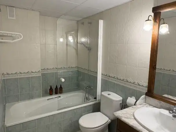Bany de Pis de lloguer en Norte-Sierra