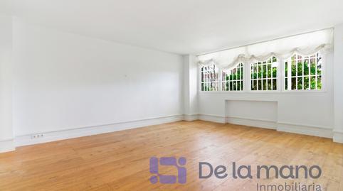 Photo 5 of Planta baja for rent in Avenida Pio XII, 71, Castilla,  Madrid Capital