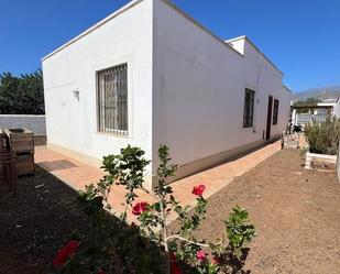 Vista exterior de Casa o xalet en venda en San Miguel de Abona amb Terrassa