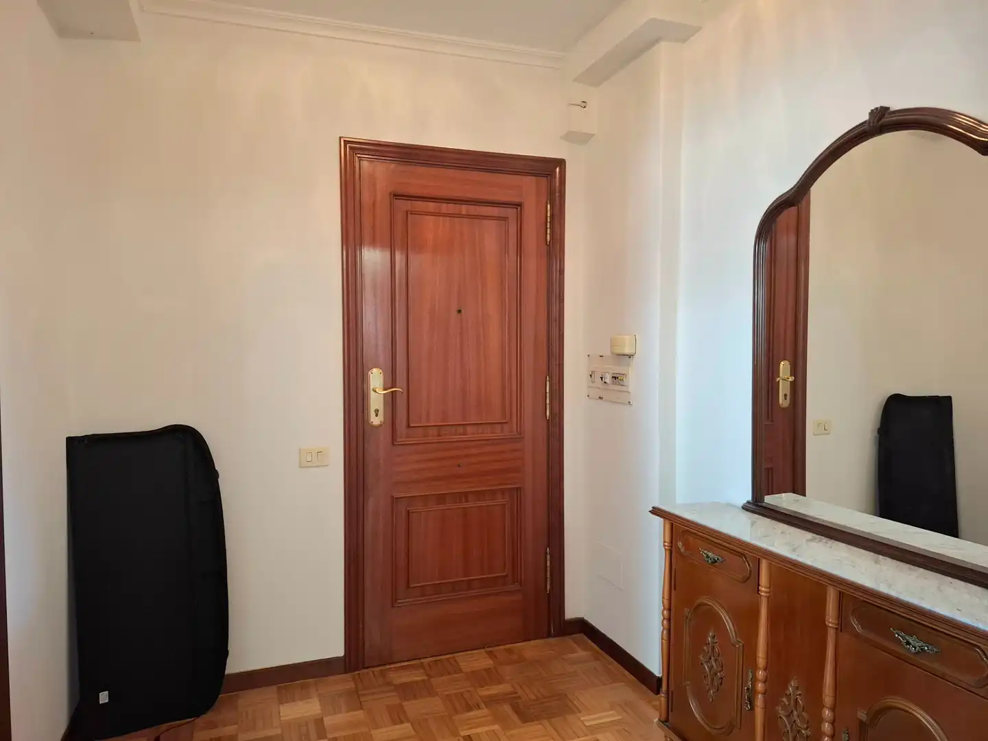 Piso en venta en Vigo  con Calefacción y Trastero