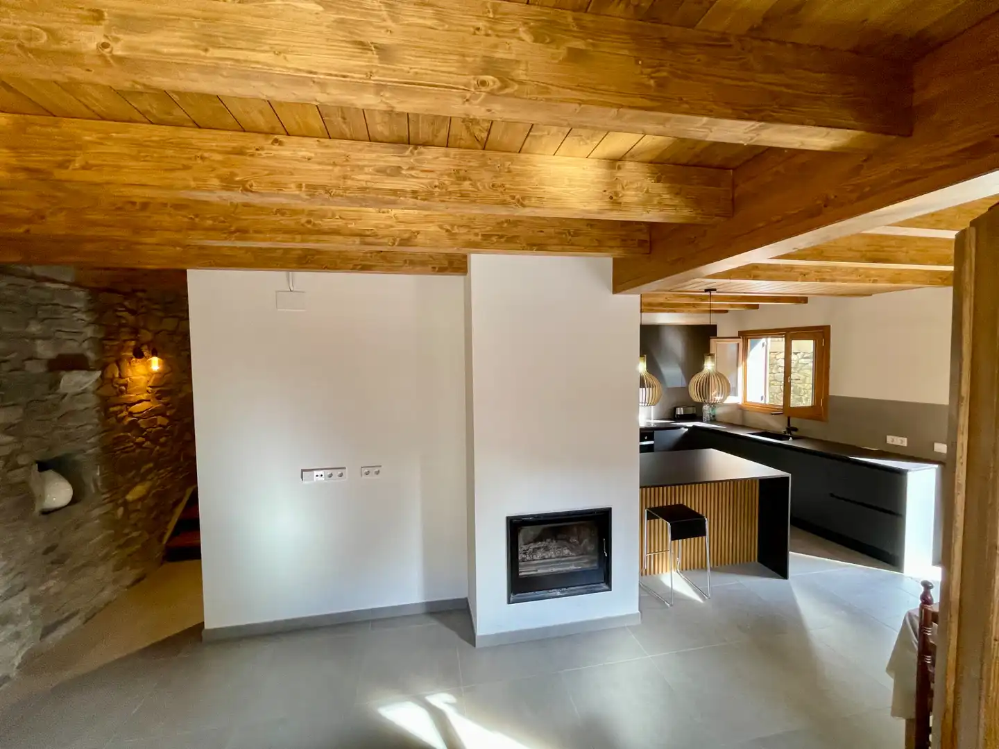 Cocina de Finca rústica en venta en Setcases con Calefacción, Parquet y Trastero
