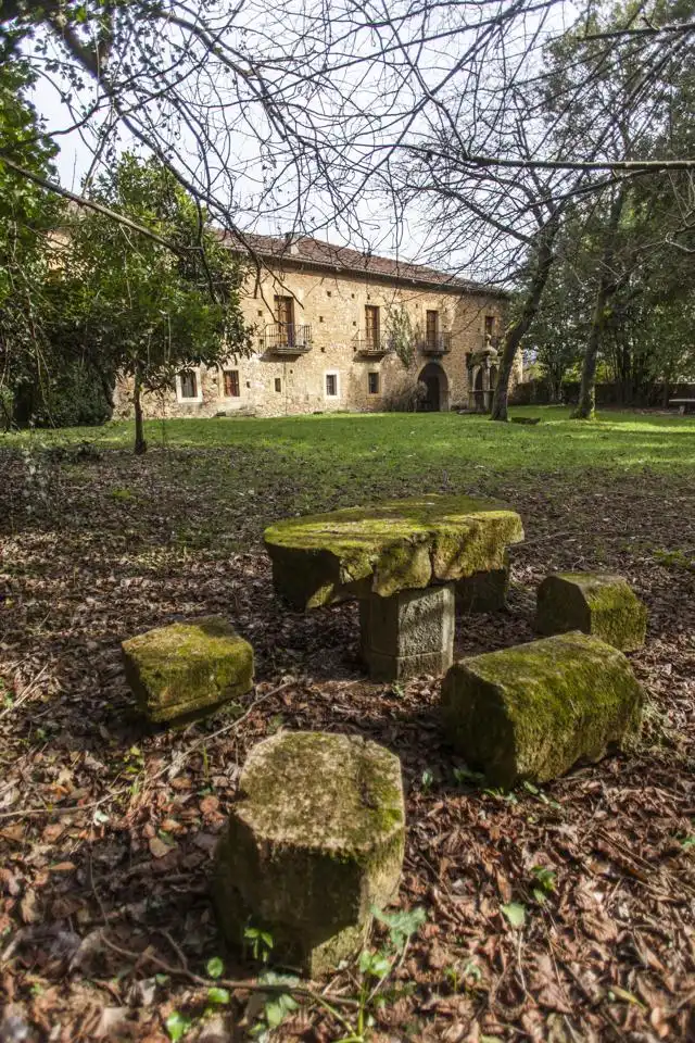Finca rústica en venda a Del Rebollín, 1, Noreña