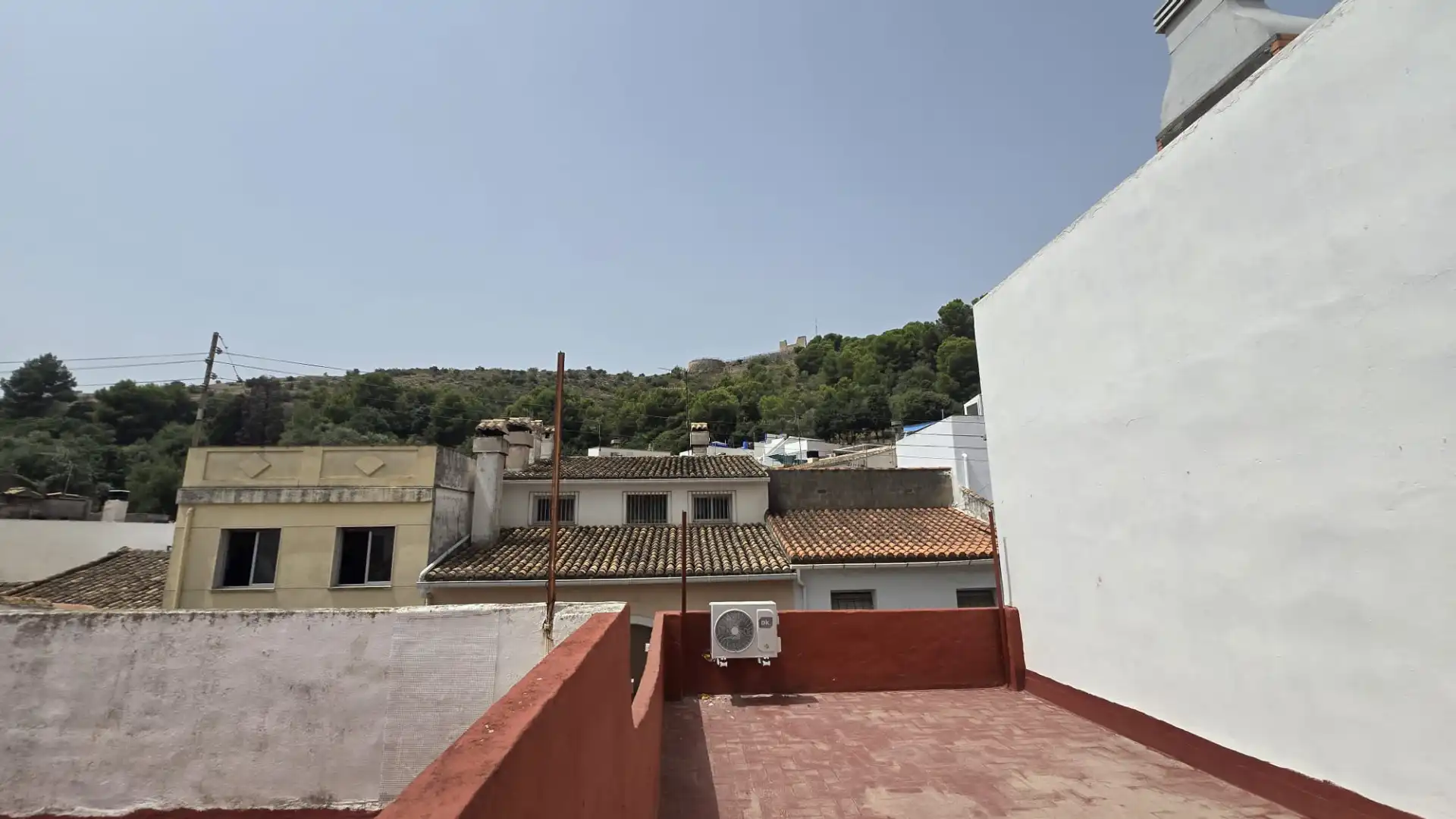 Vista exterior de Casa adosada de lloguer en Oliva amb Aire condicionat, Moblat i Forn
